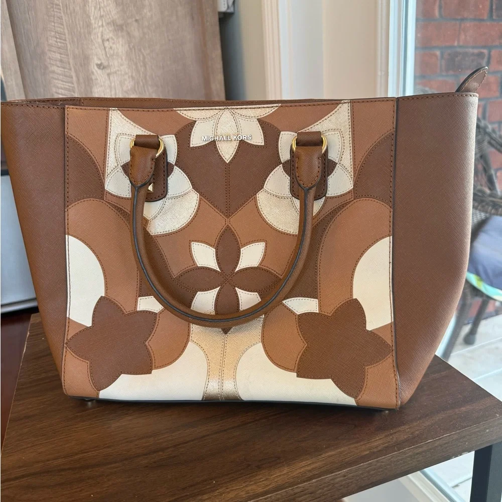 Michael Kors Brown, Cream and Tan Floral Patchwork Tote - Picture 2 of 7